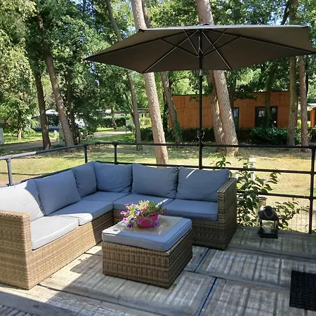 Camping Nieuwe Vakantie-chalet 